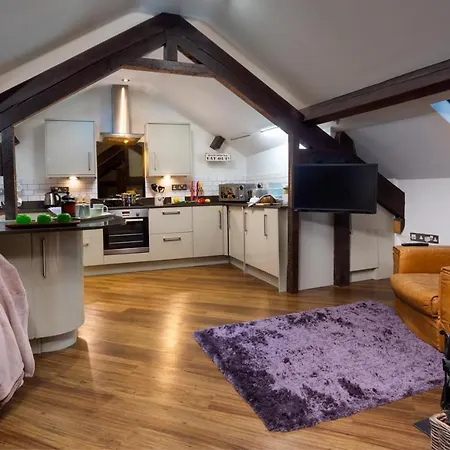 Hayloft Apartament *